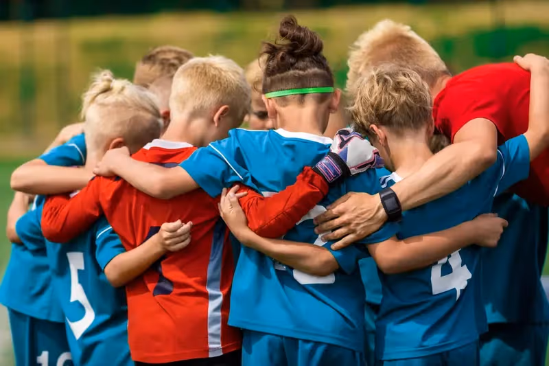 ジュニアスポーツで子どものモチベーションを引き出す方法